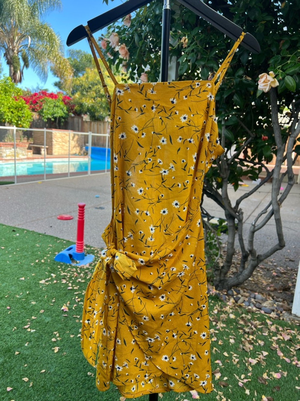 Mustard Yellow Tie-Waist Floral Wrap Mini Dress | Tie Detail | Size M